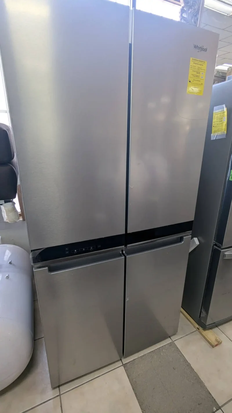 Refrigerador Whirlpool 4 puertas WRQ551SNJZ